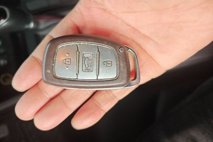 现代 领动 2019款 1.4T 双离合炫动·活力型中控内饰11