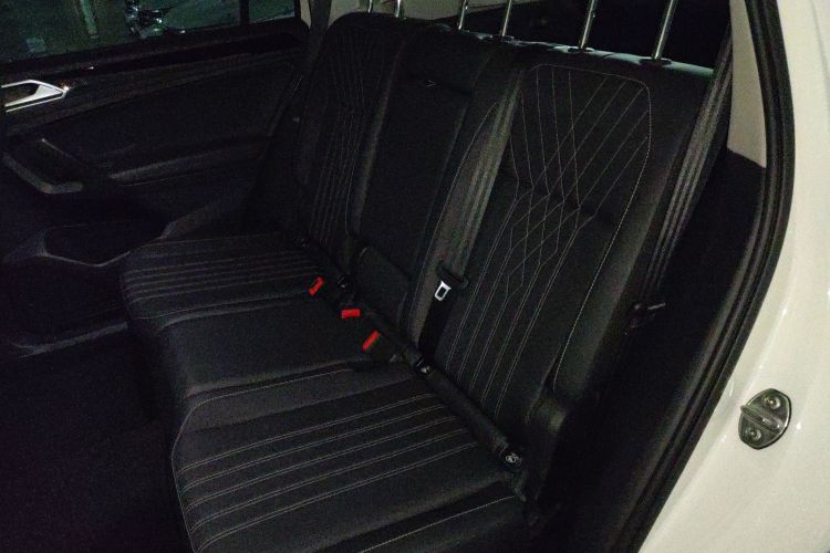 大众 途观L 2022款 330TSI 自动两驱舒享版中控内饰21