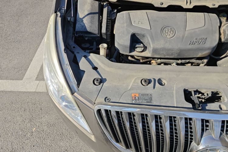 别克GL8 2014款 3.0L GT豪华商务豪雅版局部细节9006