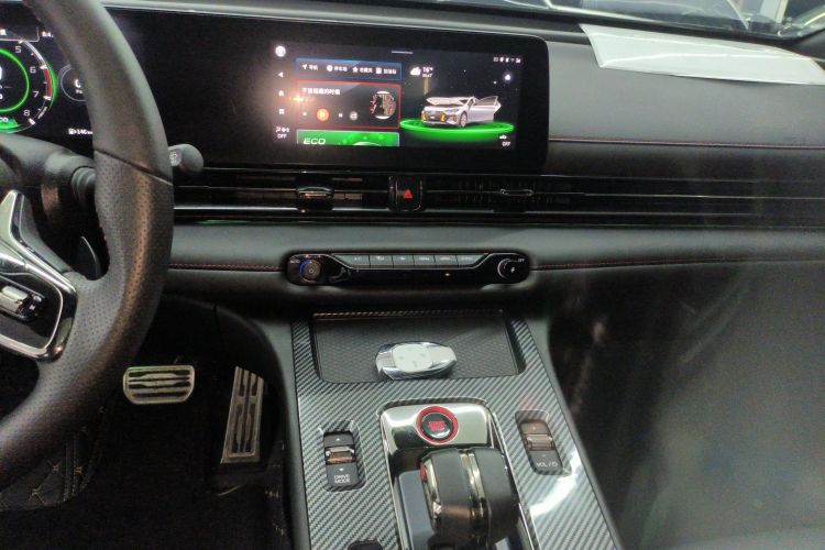 广汽传祺 影豹 2023款 270T DCT J16版局部细节16