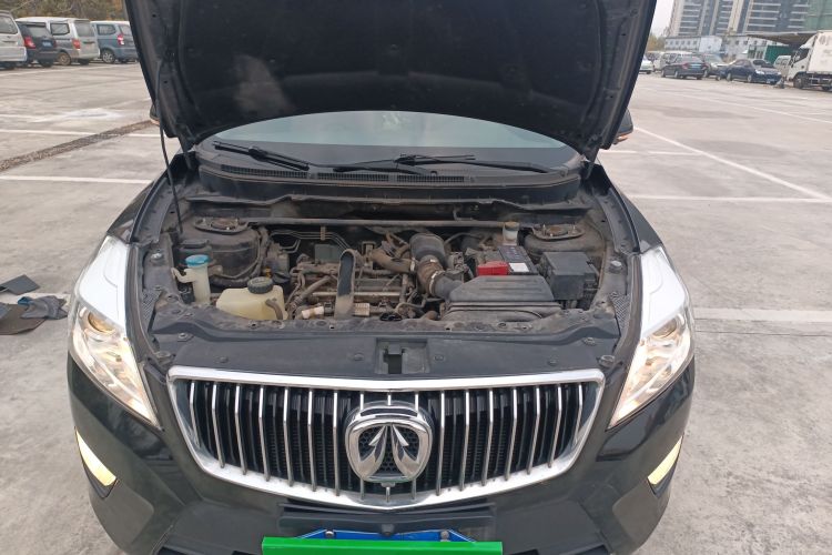 北汽威旺S50 2016款 1.5T 手动欢动精英型机舱底盘24