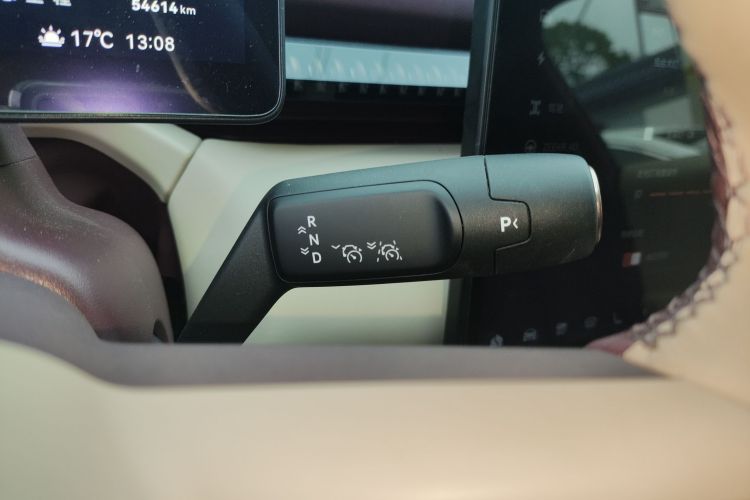 极氪X 2025款 五座长续航版局部细节18