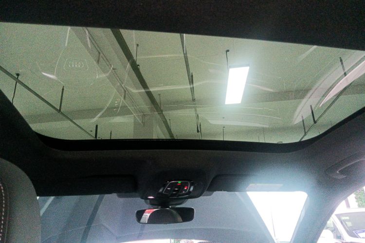 奥迪A6L 2023款 改款 45 TFSI quattro 尊享动感型中控内饰22