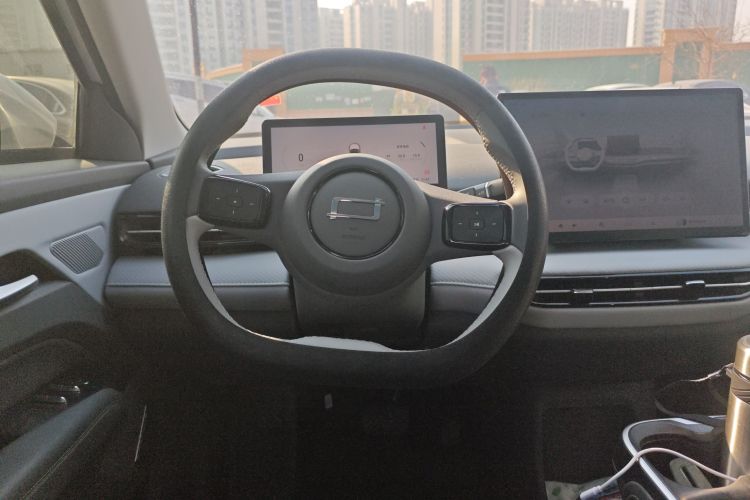 奔腾 悦意03 2025款 445km 心悦版中控内饰13