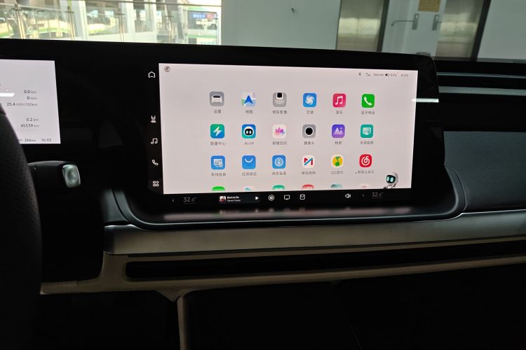 小鹏P7 2021款 480G中控内饰16