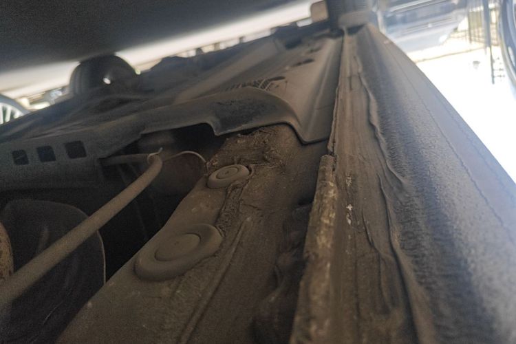 大众 Polo 2011款 1.6L 自动致酷版局部细节9003