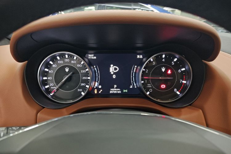 玛莎拉蒂 Ghibli 2022款 2.0T GT锋芒版中控内饰14