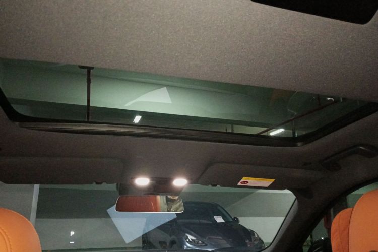 理想汽车 理想L8 2023款 Pro中控内饰22