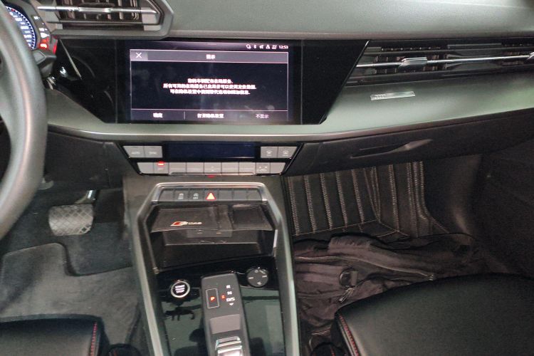 奥迪A3 2021款 Sportback 35 TFSI 进取运动型中控内饰16