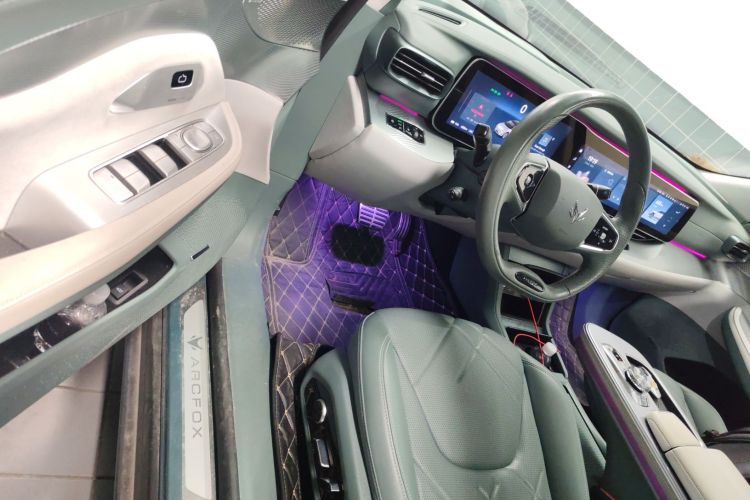 ARCFOX极狐 极狐 阿尔法S(ARCFOX αS) 2023款 735E+ 森林版 160kW中控内饰7003