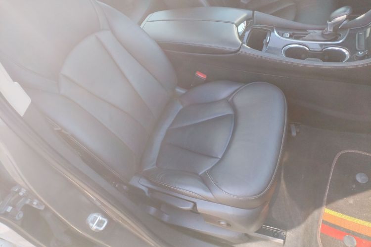 别克 昂科威 2016款 20T 两驱精英型局部细节41