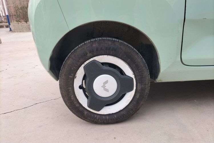 五菱汽车 宏光MINIEV 2022款 马卡龙臻享款 磷酸铁锂车身外观6008