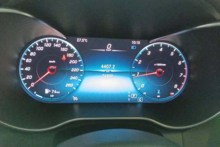 奔驰C级 2021款 C 200 L 时尚型运动版中控内饰14