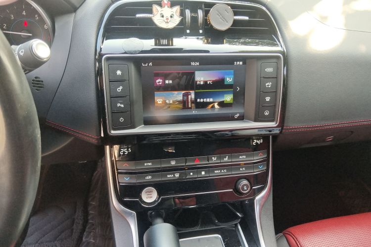 捷豹XE 2017款 2.0T 200PS R-Sport局部细节16