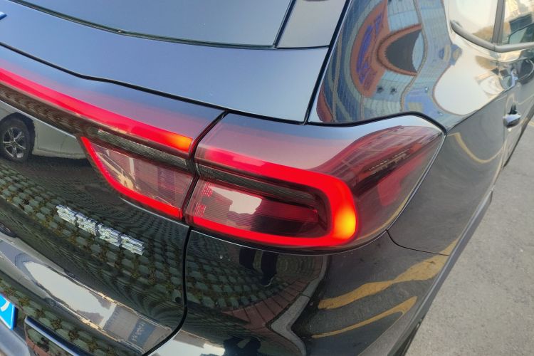 奇瑞 瑞虎8 2021款 鲲鹏版 290TGDI 自动逐风版车身外观9