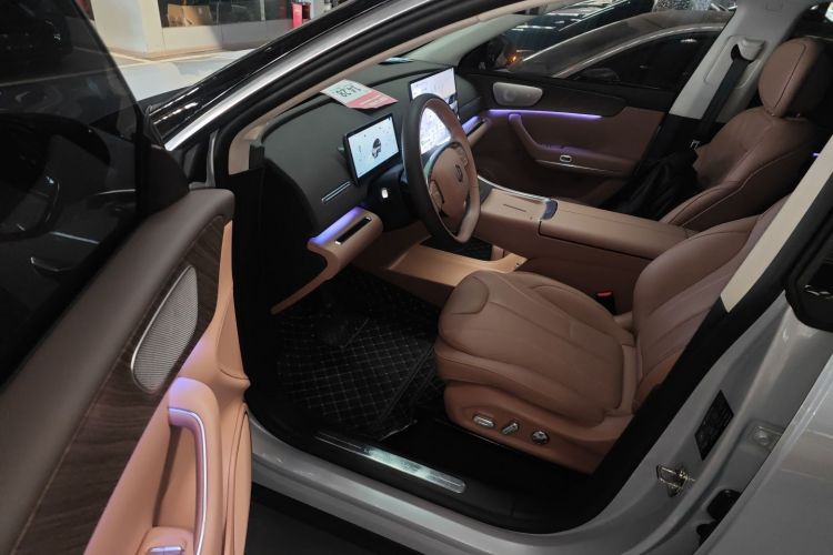 零跑汽车 零跑C11 2026款 纯电 640激光雷达智尊版中控内饰7003