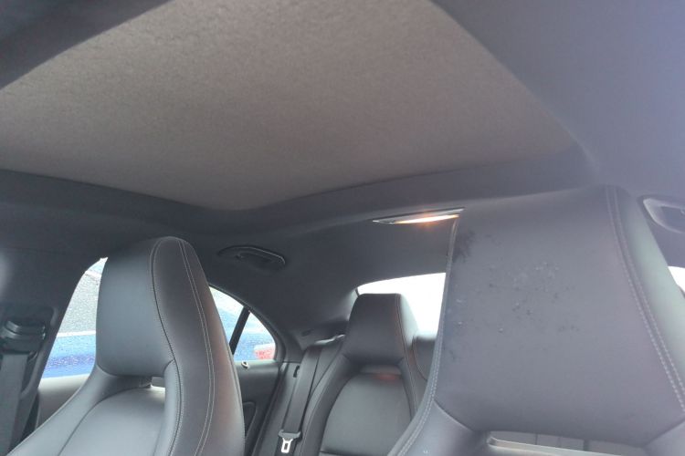 奔驰CLA 2019款 CLA 200 动感型局部细节22