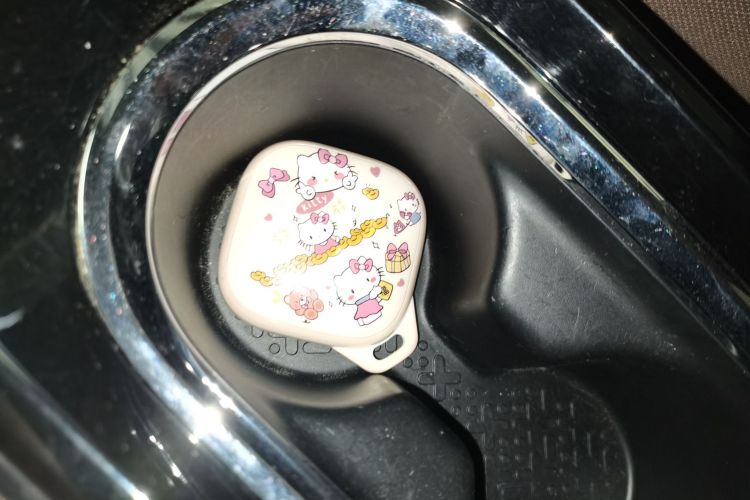 五菱汽车 五菱缤果 2023款 333km 灵犀互联款中控内饰11