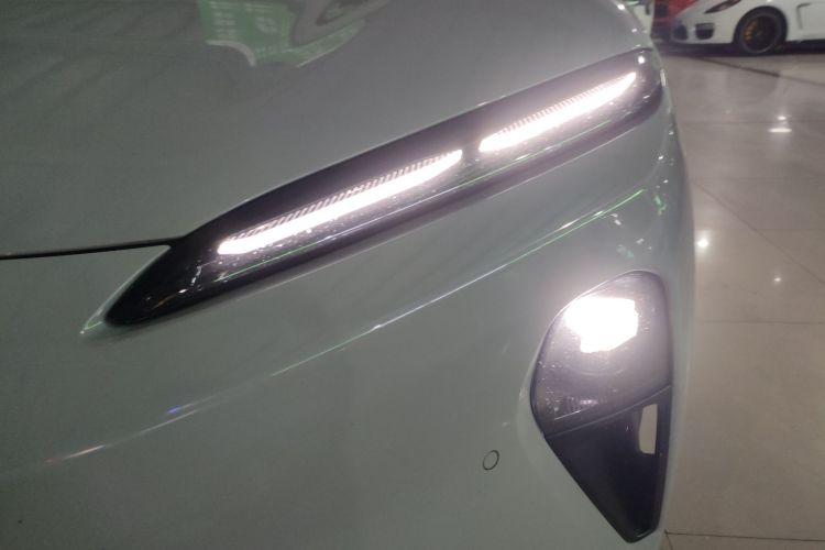 蔚来ET5T 2023款 75kWh Touring局部细节36