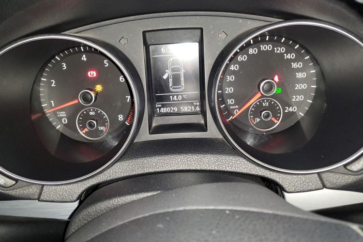 大众 高尔夫 2012款 1.4TSI 蓝驱版中控内饰15