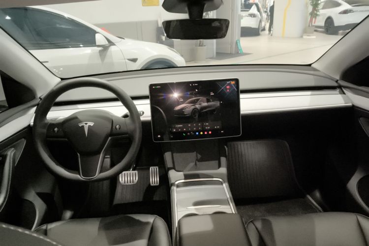 特斯拉 Model Y 2024款 Performance高性能版中控内饰12