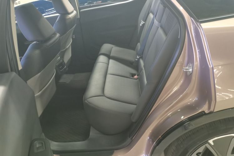 丰田bZ3 2023款 616km 长续航Premium中控内饰21