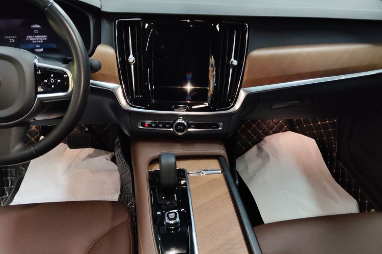 沃尔沃S90 2022款 B5 智逸豪华版局部细节16