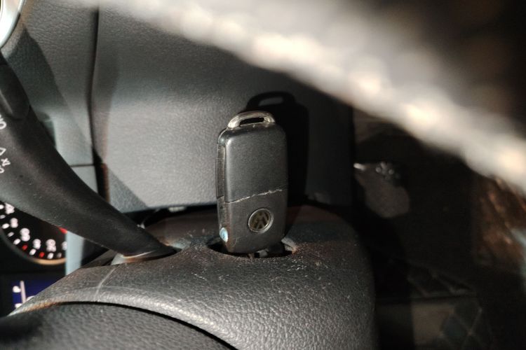 大众 途观 2017款 300TSI 自动两驱丝绸之路风尚版中控内饰11