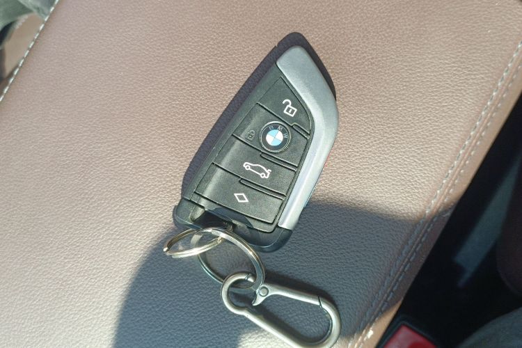 宝马X3 2020款  xDrive28i M运动套装中控内饰7001