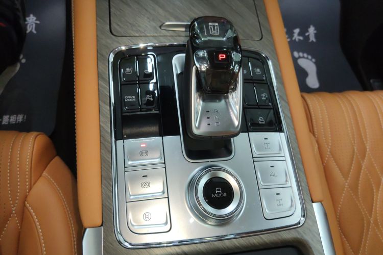 坦克500新能源 2025款 Hi4-Z中控内饰18