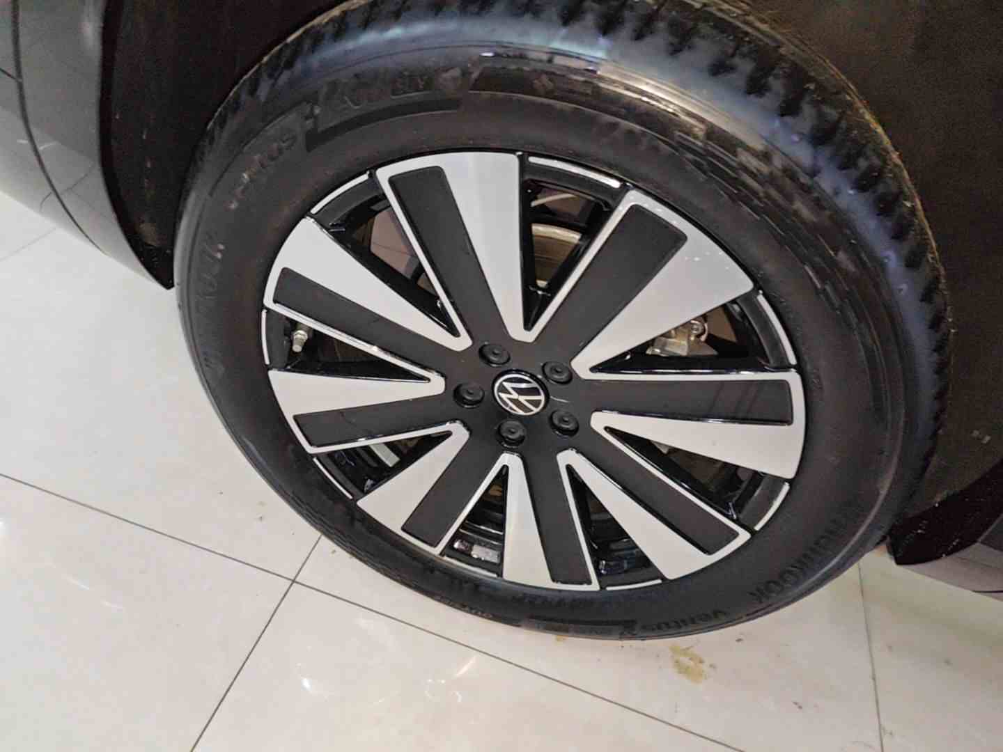 大众 2025款 途昂 Pro 450TSI 四驱纵横版(3)
