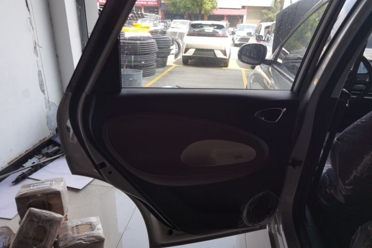 五菱汽车 五菱缤果 2024款 333km 悦享款中控内饰49