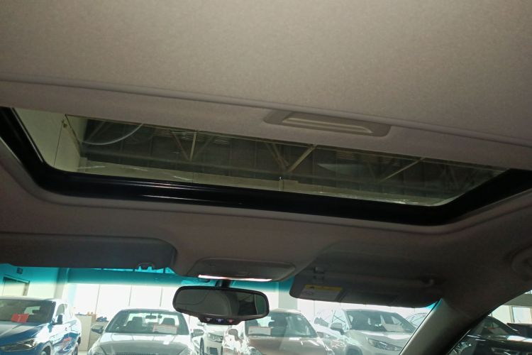 别克 英朗 2019款 18T 自动互联精英型 国VI中控内饰22