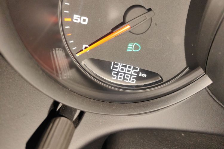 保时捷718 2022款 Boxster T 2.0T中控内饰15