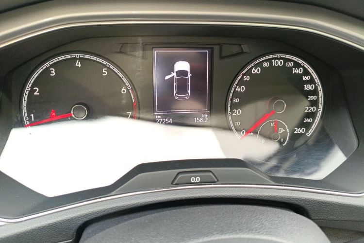 大众 T-ROC探歌 2022款 280TSI DSG两驱精英PLUS中控内饰15