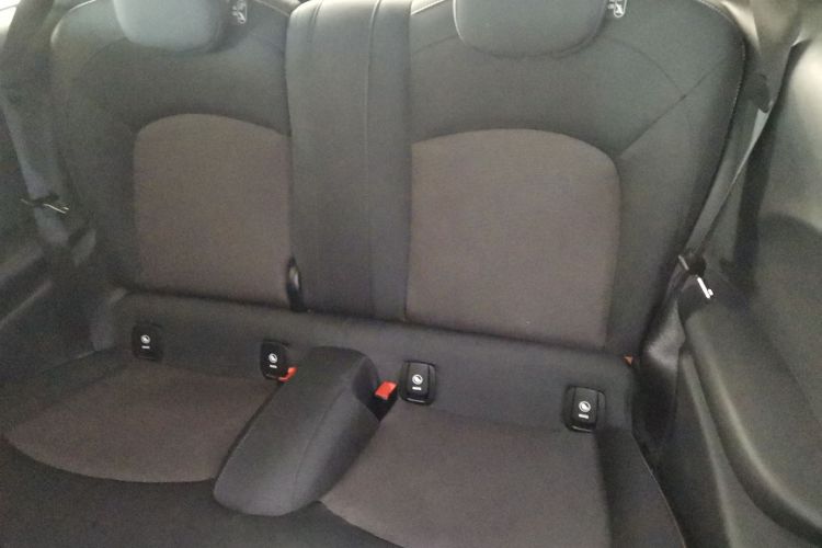 MINI 2018款 1.5T ONE PLUS中控内饰21