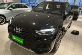 奥迪Q5L 2024款 45 TFSI 豪华动感型
