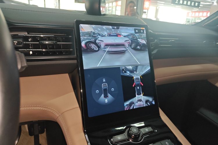 蔚来ES8 2020款 580KM 六座版中控内饰16