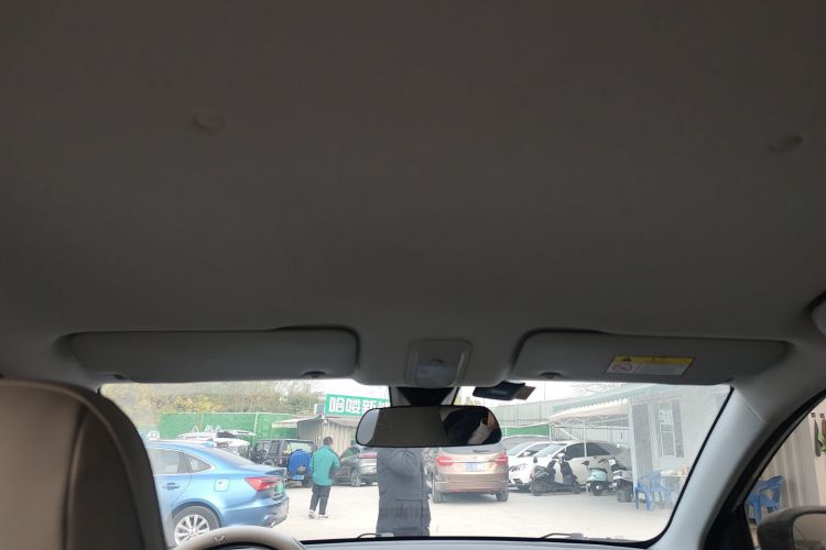 五菱汽车 五菱缤果PLUS 2024款 330km 五座版局部细节22