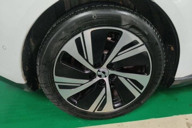 蔚来ET5 2024款 75kWh车身外观6001