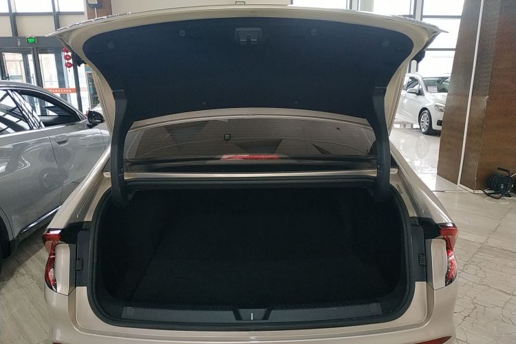 五菱汽车 五菱星光 2024款 共创版 510 进阶型机舱底盘23