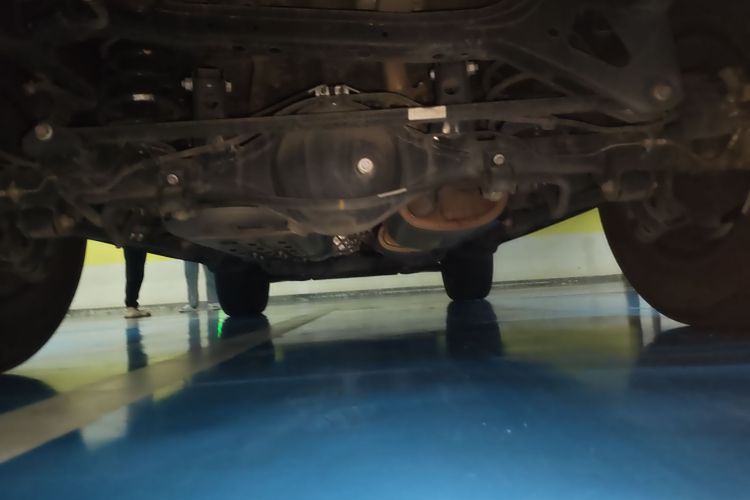 坦克300 2023款 越野版 2.0T 征服者局部细节9009