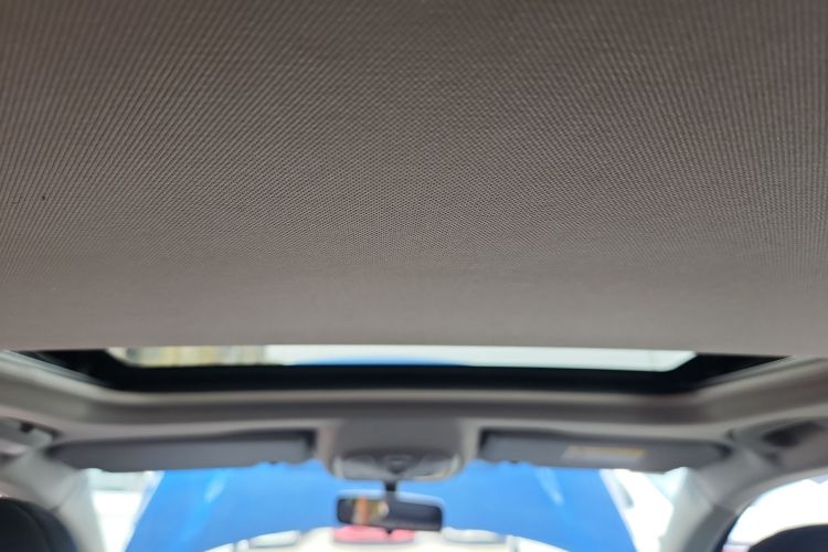 标致408 2019款 350THP 自动豪华版 国V中控内饰22