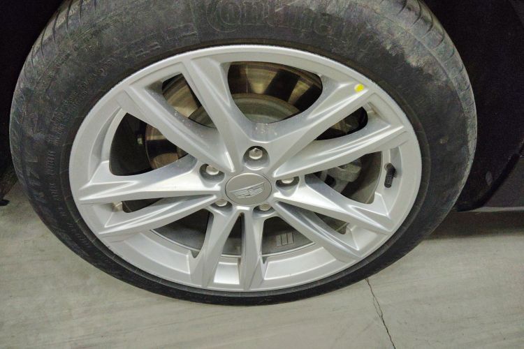 凯迪拉克CT4 2023款 25T 风尚型车身外观6008