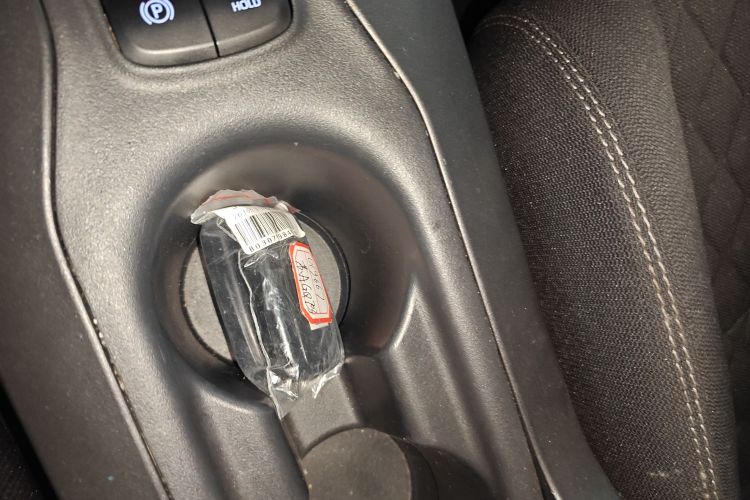 丰田 亚洲狮 2021款 2.0L 豪华版中控内饰11