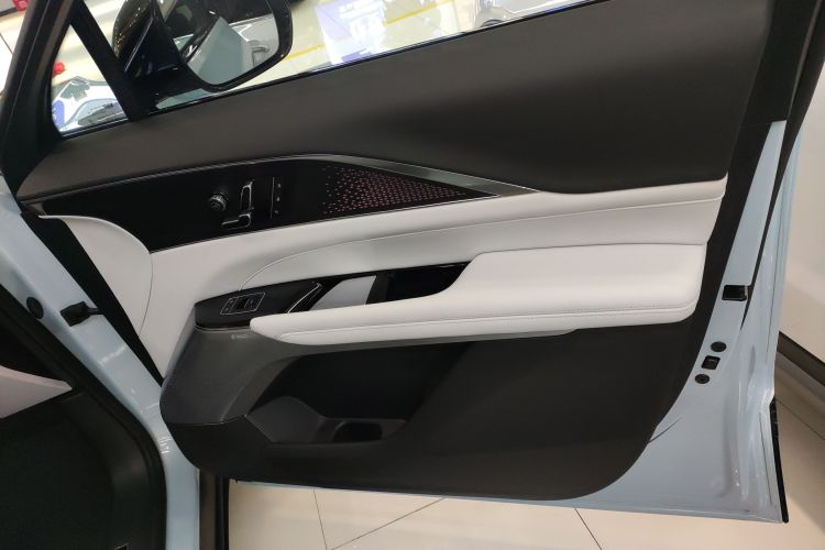 凯迪拉克 IQ锐歌 2022款 后驱长续航豪华版中控内饰42