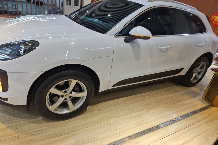 保时捷 2018款 Macan 2.0T车身外观4