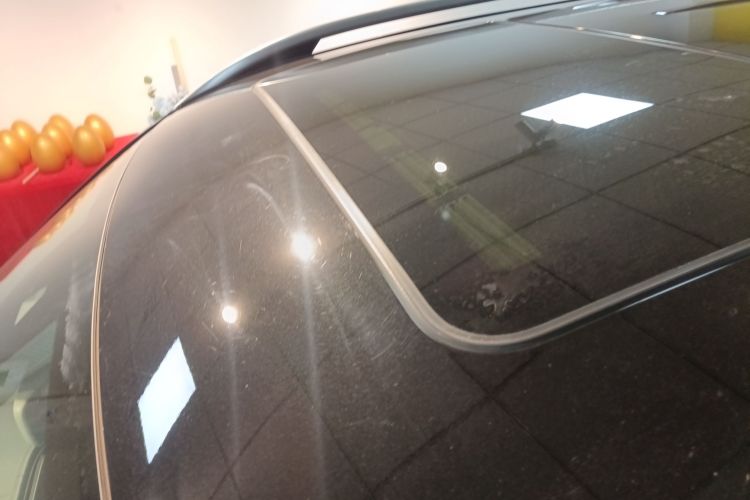 奔驰GLE 2020款 GLE 350 4MATIC 动感型局部细节57