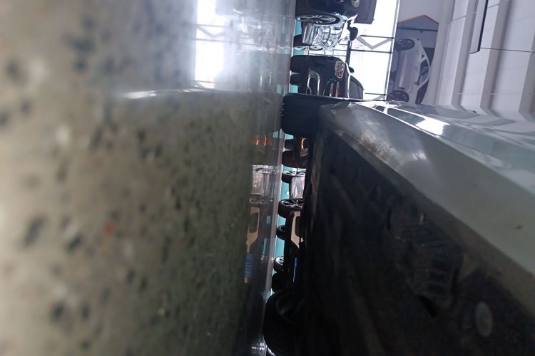 宝马3系GT 2019款 320i M运动套装局部细节9001