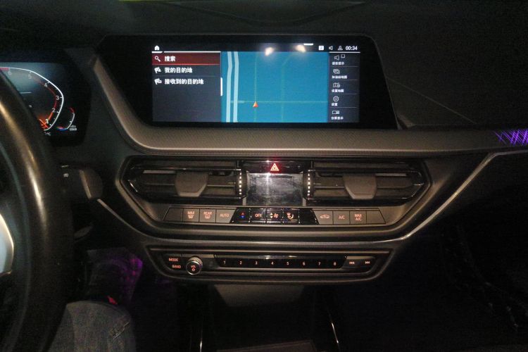 宝马2系(进口) 2021款 225i 四门轿跑车 M运动曜夜套装局部细节16